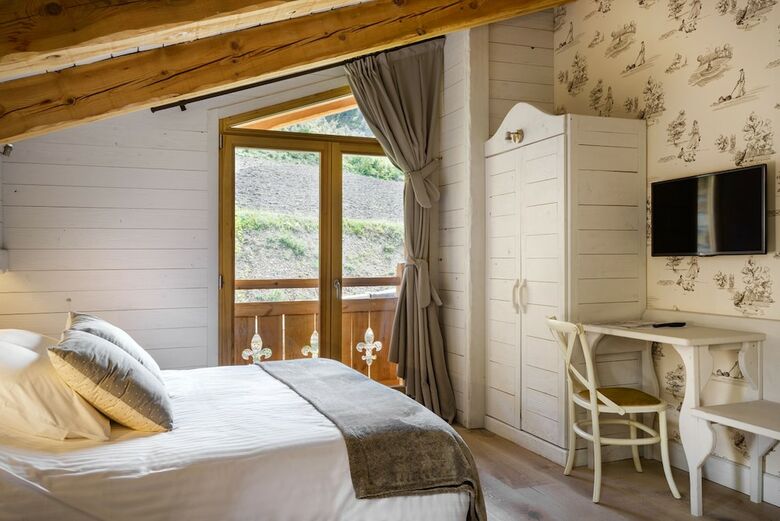 Hotel Vi�as De L�rrede