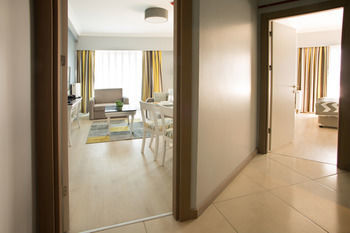 Hotel Serenity Suites Istanbul Airport