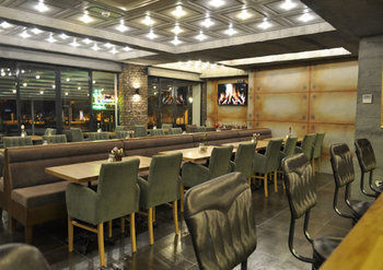 Shah Inn Hotel