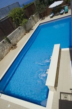 Constantinos Villa