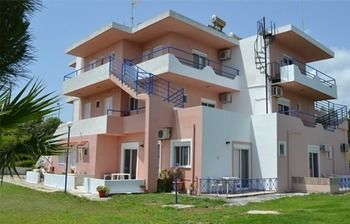 Petasos Apartments