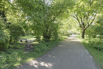 Apartments Im Schillerpark