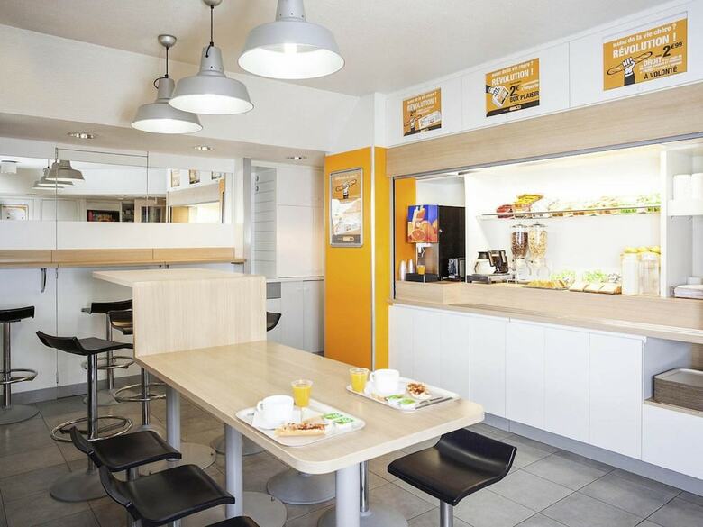 Hotelf1 Toulouse Ramonville