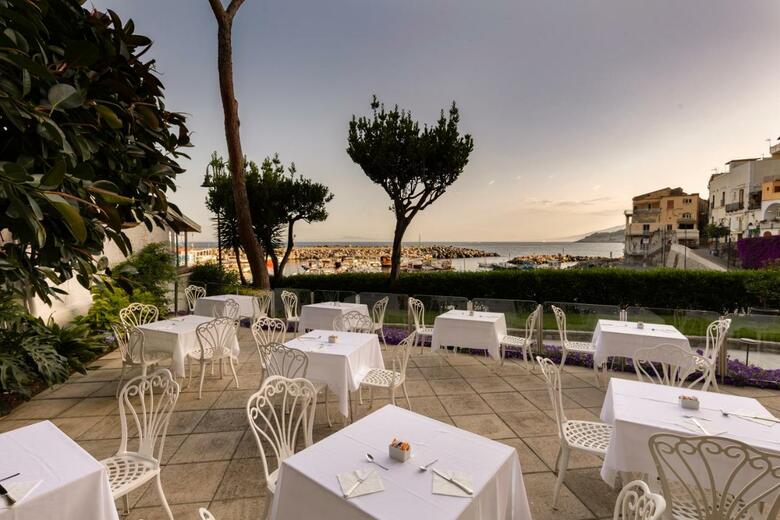 Apartamento Sea Breeze Residence
