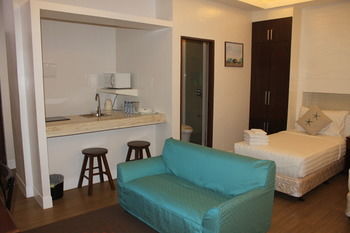 The Reef Hotel And Residences