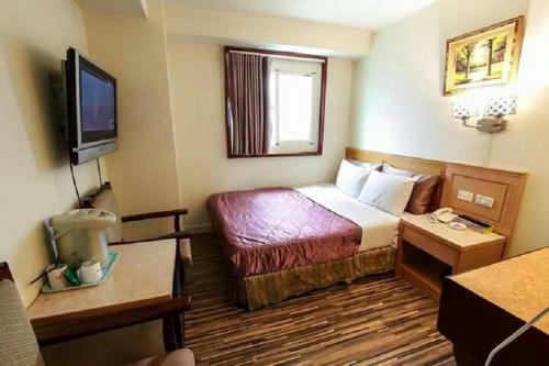 Lo Fo Hotel