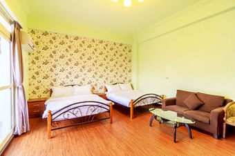 Starry Hotel