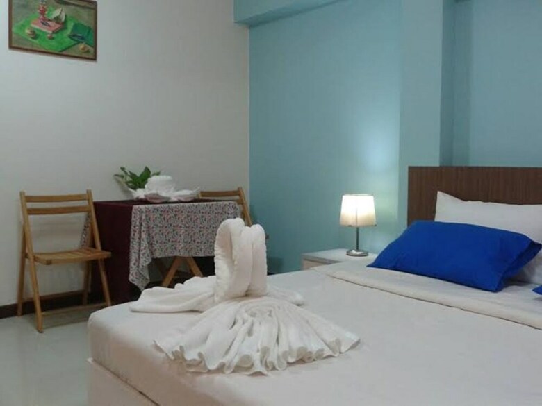 Albergue We Train Hotel Donmuang
