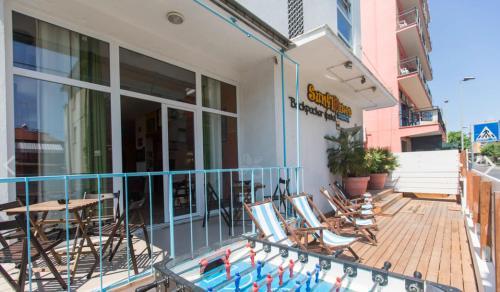 Hostal Sunflower