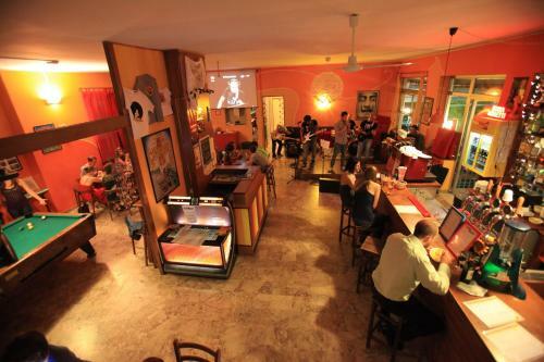 Hostal Sunflower