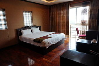 Douangchan Plaza Hotel