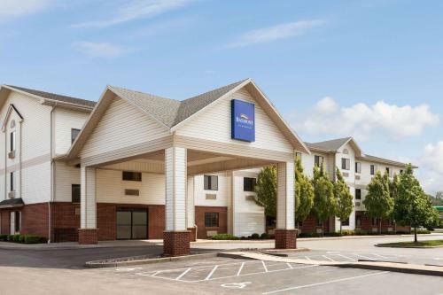 Hotel Baymont By Wyndham Buffalo