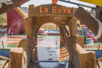 Hotel Y Parque Acuatico La Boya