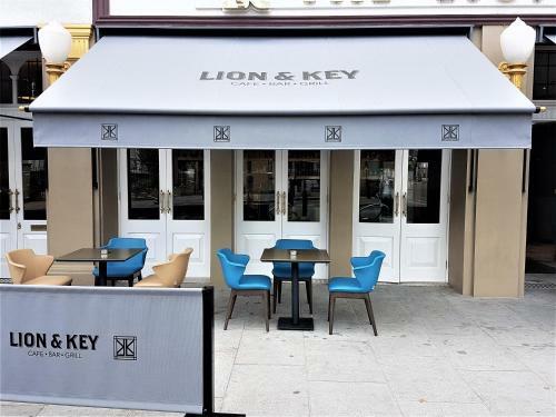 Lion & Key Hotel