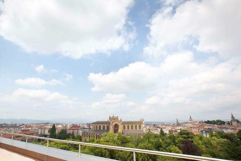 Hotel NH Canciller Ayala Vitoria