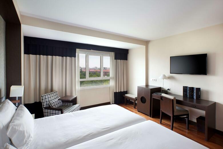 Hotel NH Canciller Ayala Vitoria