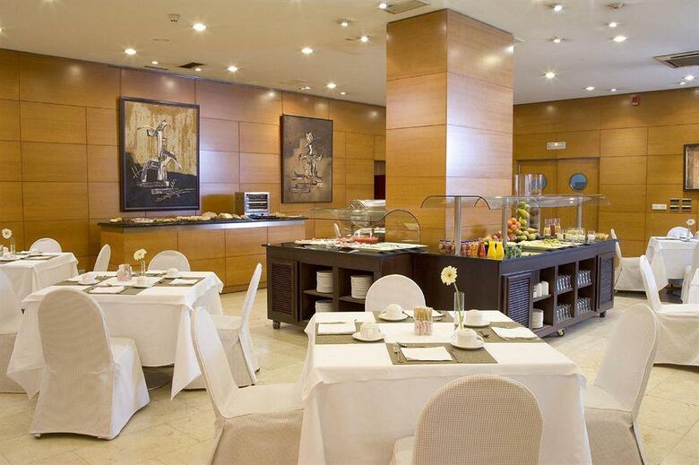 Hotel NH Canciller Ayala Vitoria