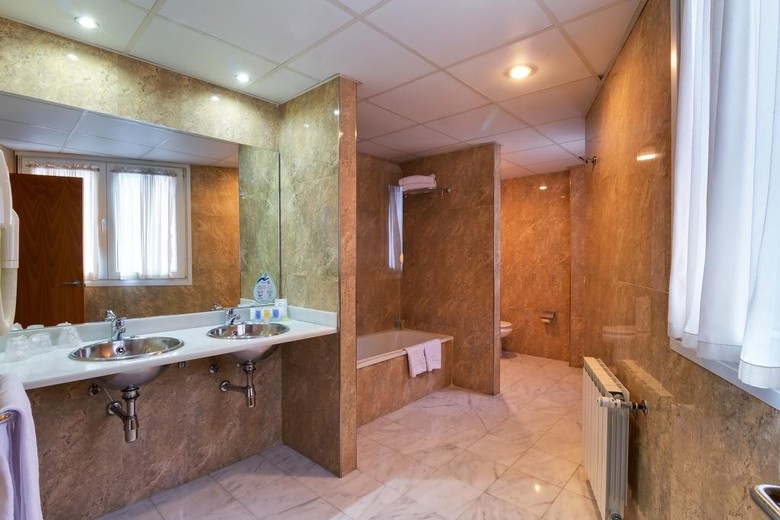 Hotel Oca Villa De Avil�s