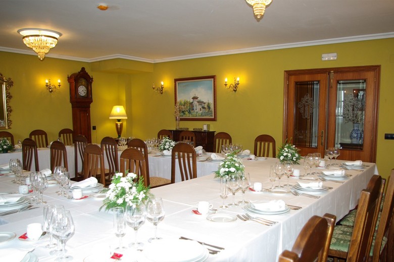 Hotel Apartamentos Arias