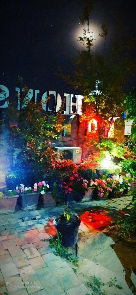 Hotel Hon Saroy