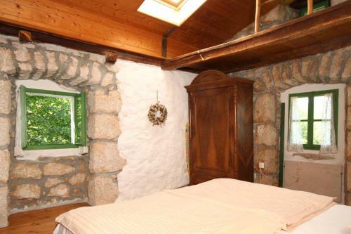 Holiday Home Sveta Jelena 7729
