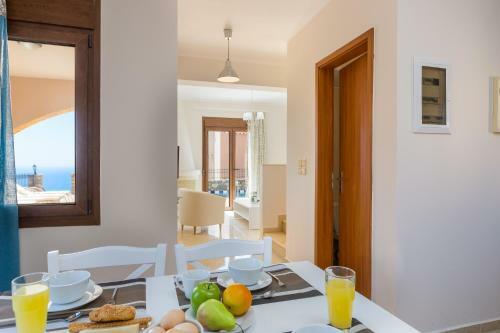 Michalis Villa, View To Libyan Sea!