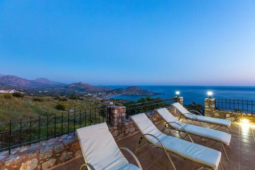 Michalis Villa, View To Libyan Sea!