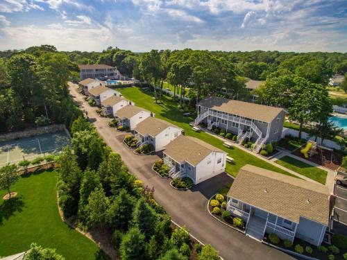 Motel Colonial Shores Resort