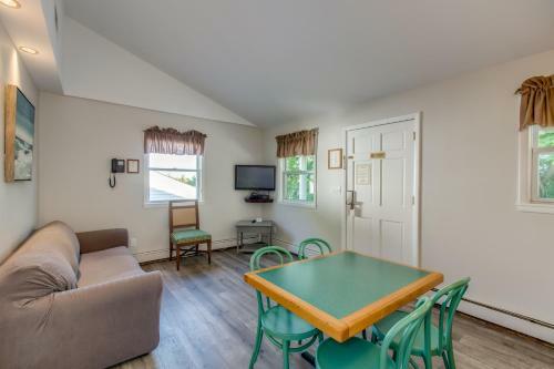 Motel Colonial Shores Resort