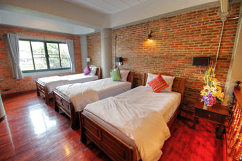 Saengpanya Home Boutique Hotel