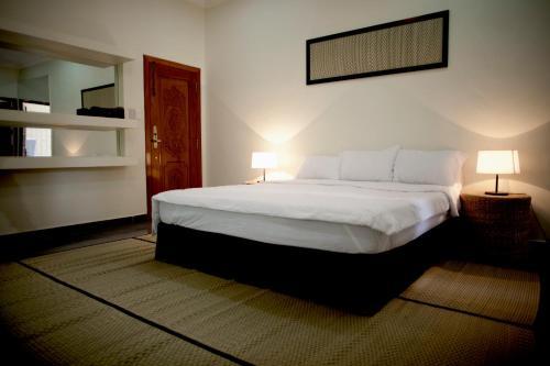 Hotel Aussie Xl Cafe Guesthouse