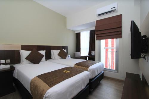 Hotel Gunawangsa Merr, Dhm Associates