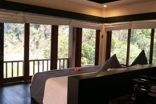 Hotel Cauayan Island Resort