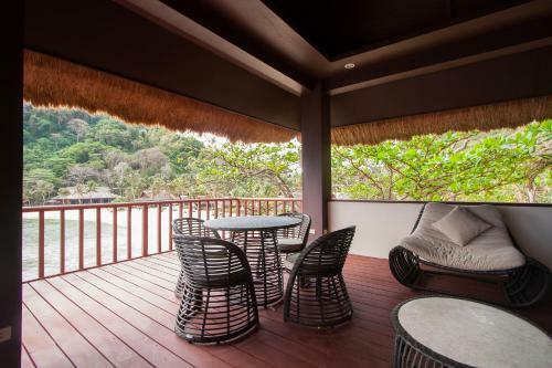 Hotel Cauayan Island Resort