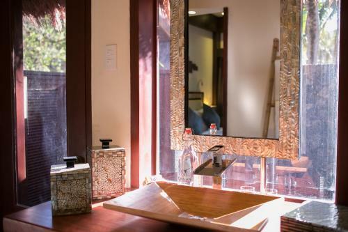 Hotel Cauayan Island Resort
