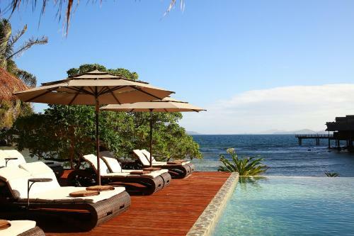 Hotel Cauayan Island Resort