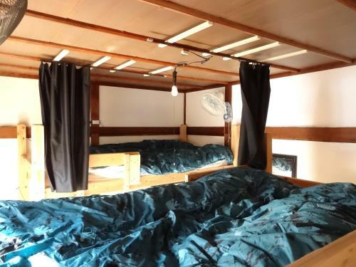 Hostal Guesthouse Fujiya