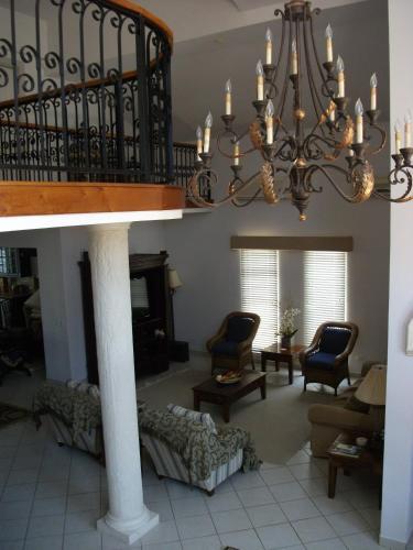 Luxurious Ocean View Tierra Del Sol Villa