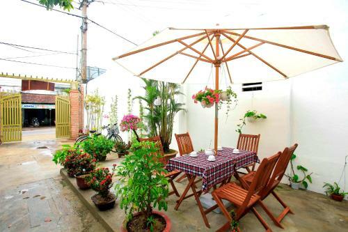 Natural Flower Homestay