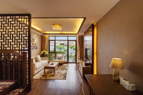 Villa Dali Loving Romance Hotel