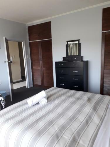 Ocean View Raglan B&B