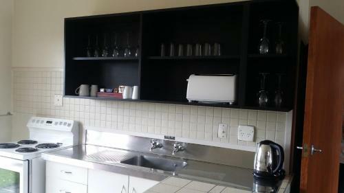 Fountain Court Motel