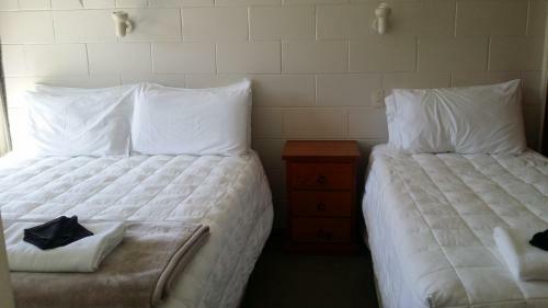 Fountain Court Motel