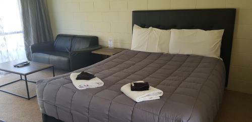 Fountain Court Motel