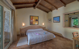 Hotel Cruccuris Resort