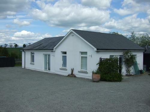 Bed & Breakfast Ballyderrin House