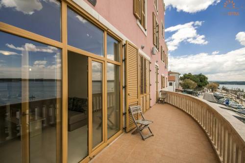 Aparthotel Rotonda Inn Novigrad