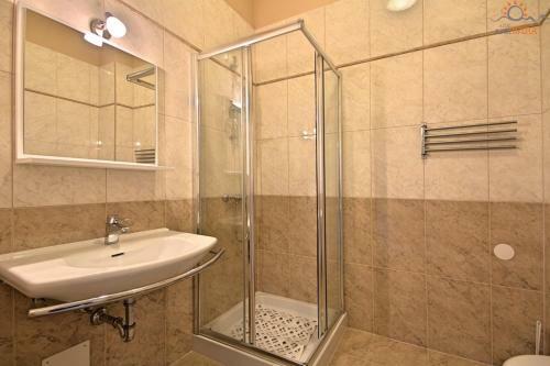 Aparthotel Rotonda Inn Novigrad