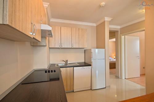 Aparthotel Rotonda Inn Novigrad