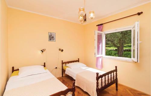 Holiday Home Splitska With Fireplace IV